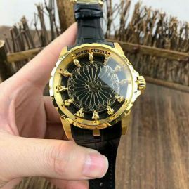 Picture of Roger Dubuis Watch _SKU777835325891500
